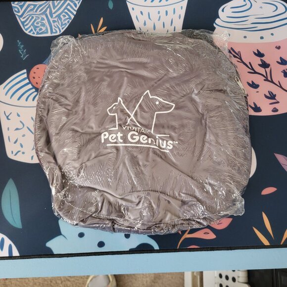 Pet Portable Playpen - Picture 2 of 6